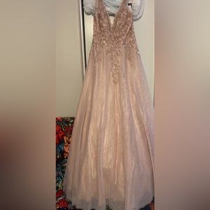 Prom dress size 12 only worn once I no longer need it